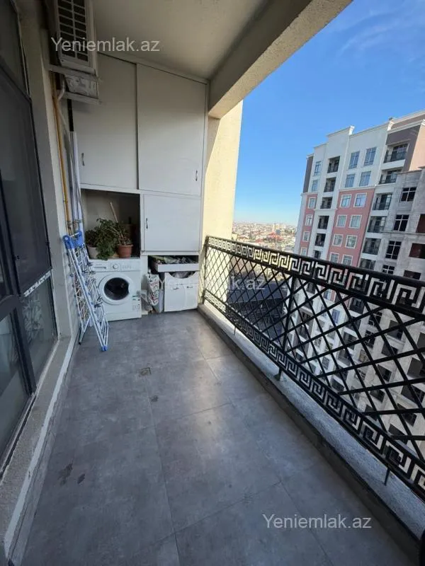 Satılır 3 otaqlı yeni tikili 60 m²