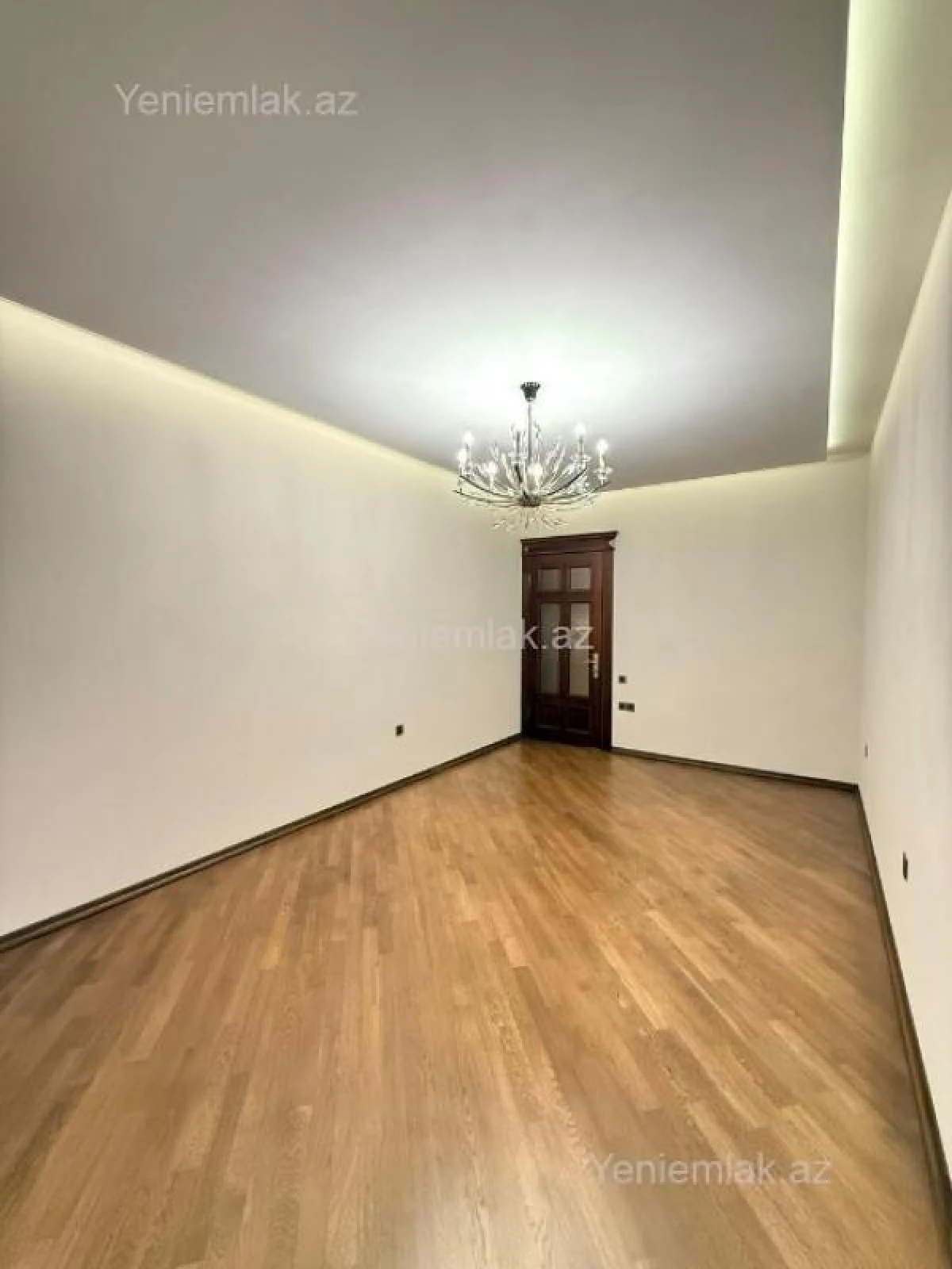 Satılır 3 otaqlı yeni tikili 100 m²