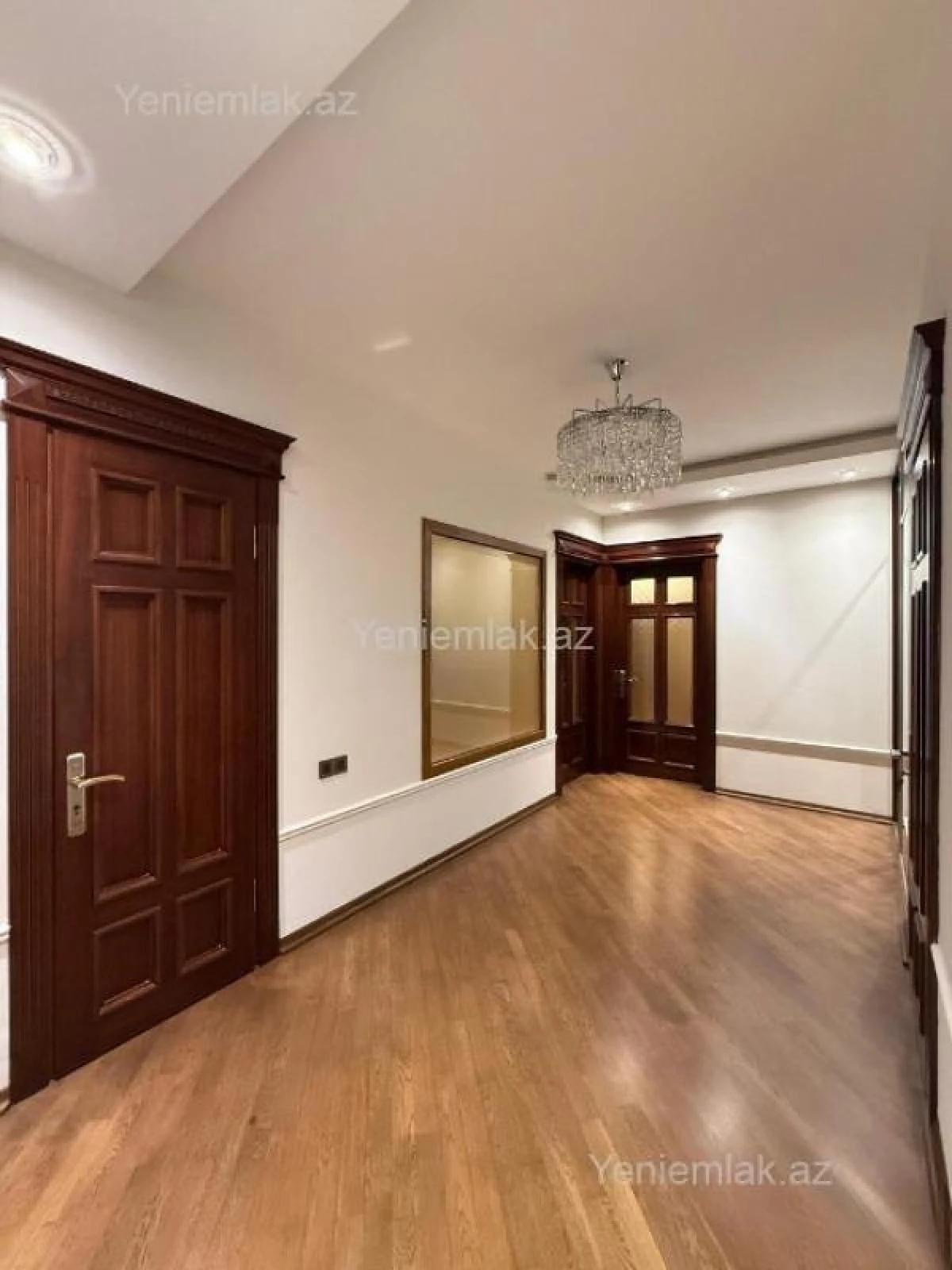 Satılır 3 otaqlı yeni tikili 100 m²