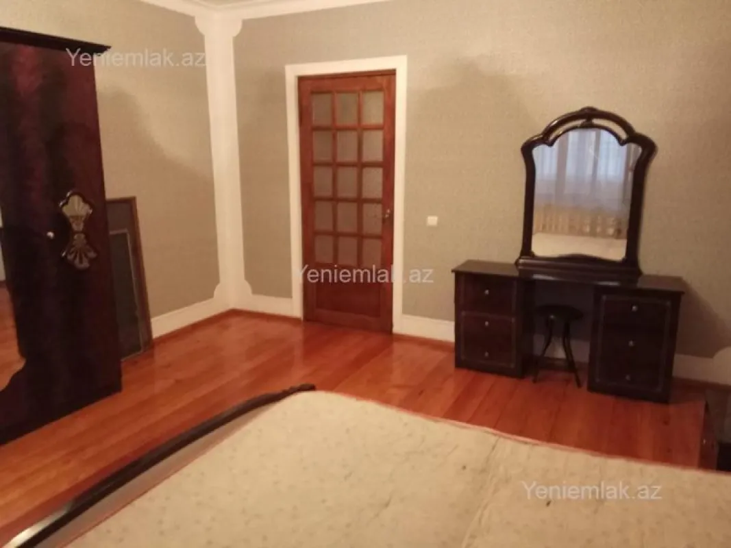 Satılır 3 otaqlı köhnə tikili 65 m²