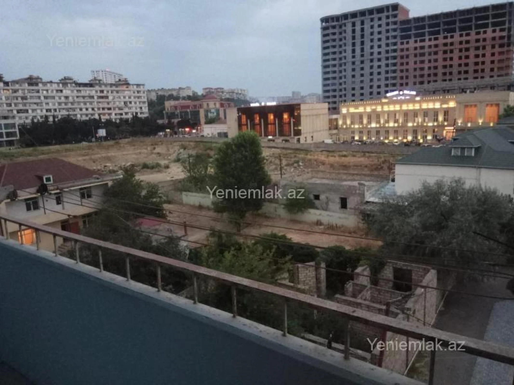 Satılır 3 otaqlı köhnə tikili 65 m²