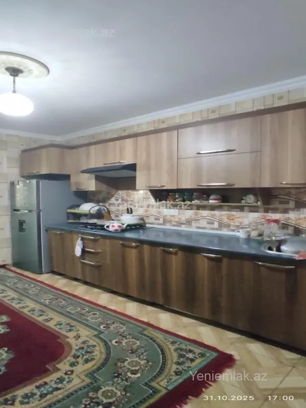 Satılır 5 otaqlı köhnə tikili 105 m²