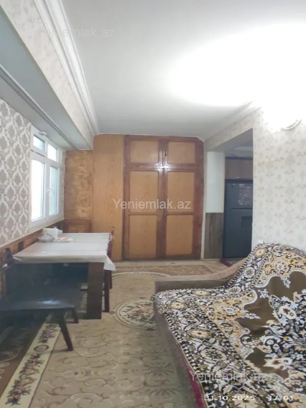 Satılır 5 otaqlı köhnə tikili 105 m²