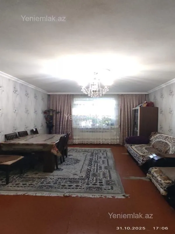 Satılır 5 otaqlı köhnə tikili 105 m²