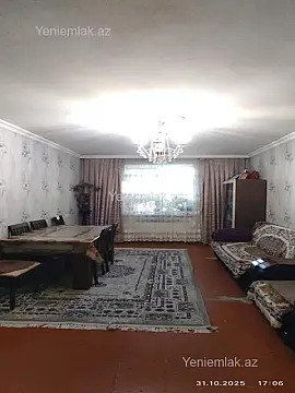 Satılır 5 otaqlı köhnə tikili 105 m² — Sumqayıt, 7-ci mikrorayon 5 otaq 105.00 m²
