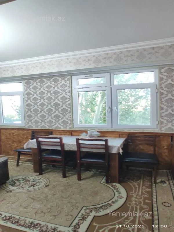 Satılır 5 otaqlı köhnə tikili 105 m²