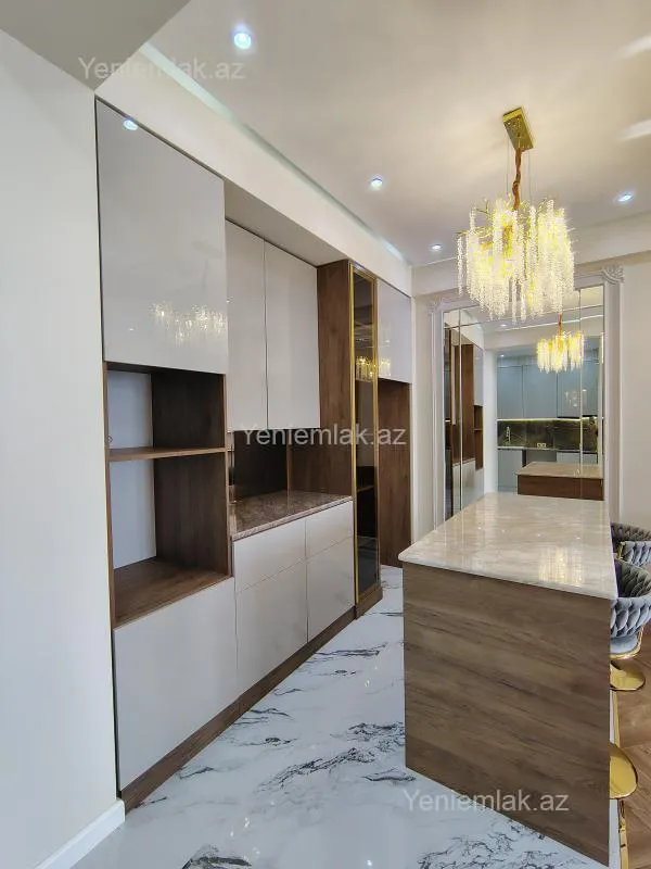 Satılır 2 otaqlı yeni tikili 68 m²