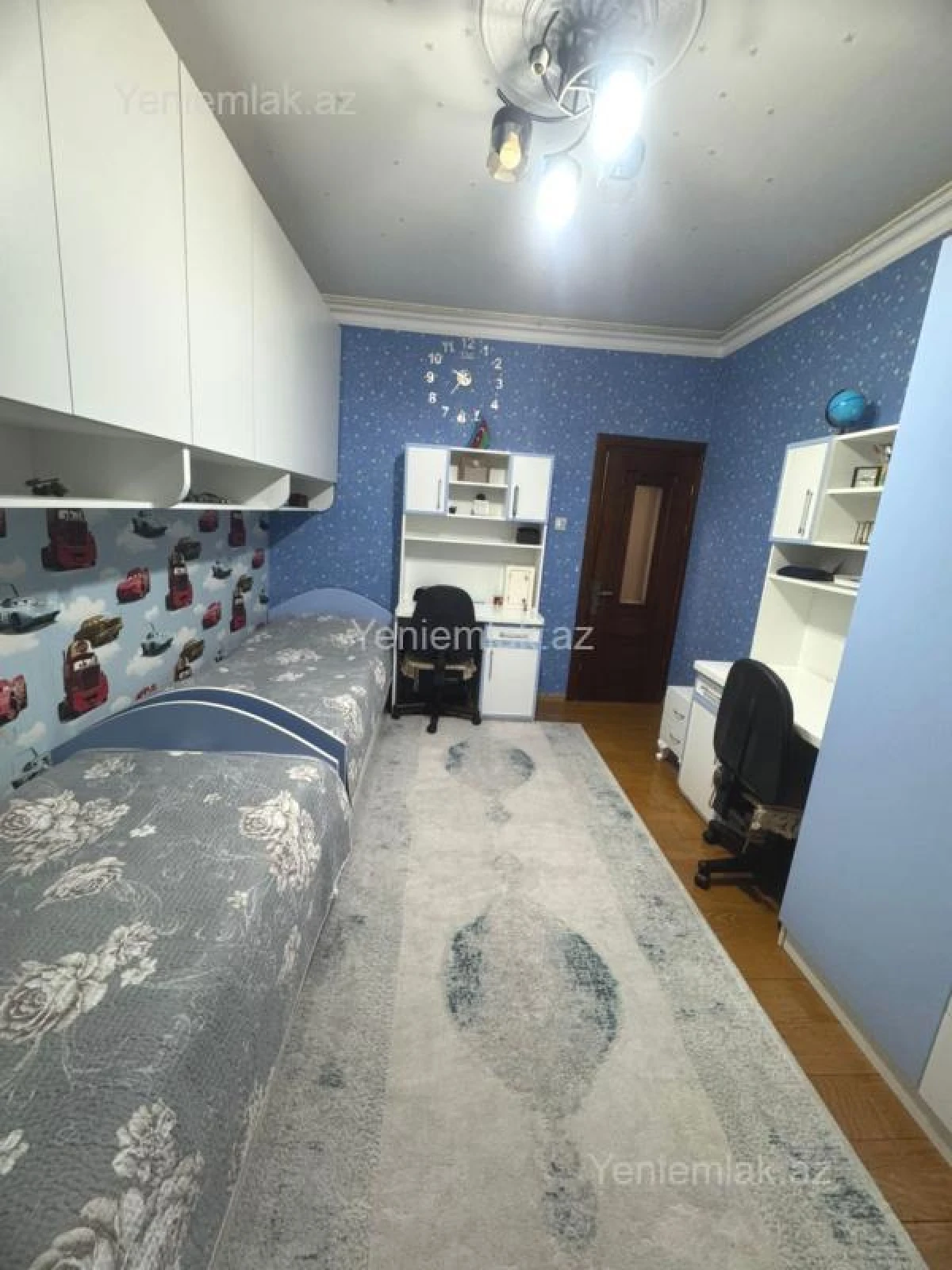 Satılır 4 otaqlı köhnə tikili 110 m²