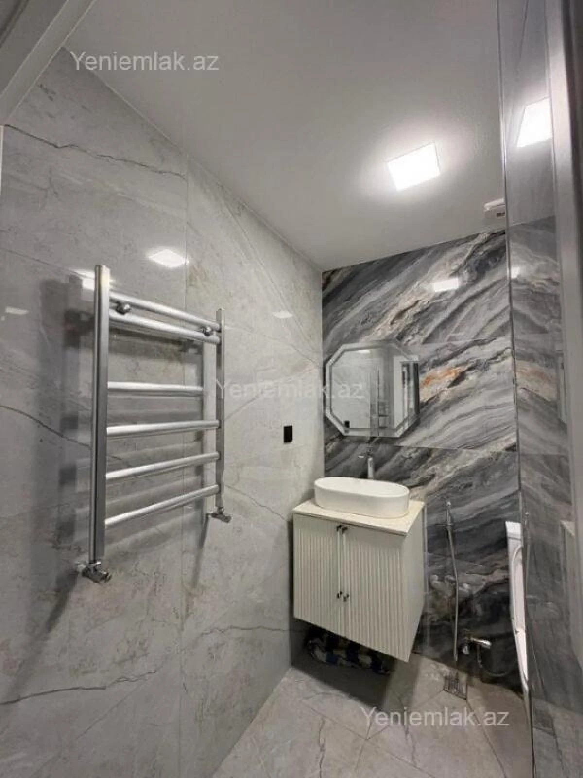 Satılır 2 otaqlı yeni tikili 50 m²