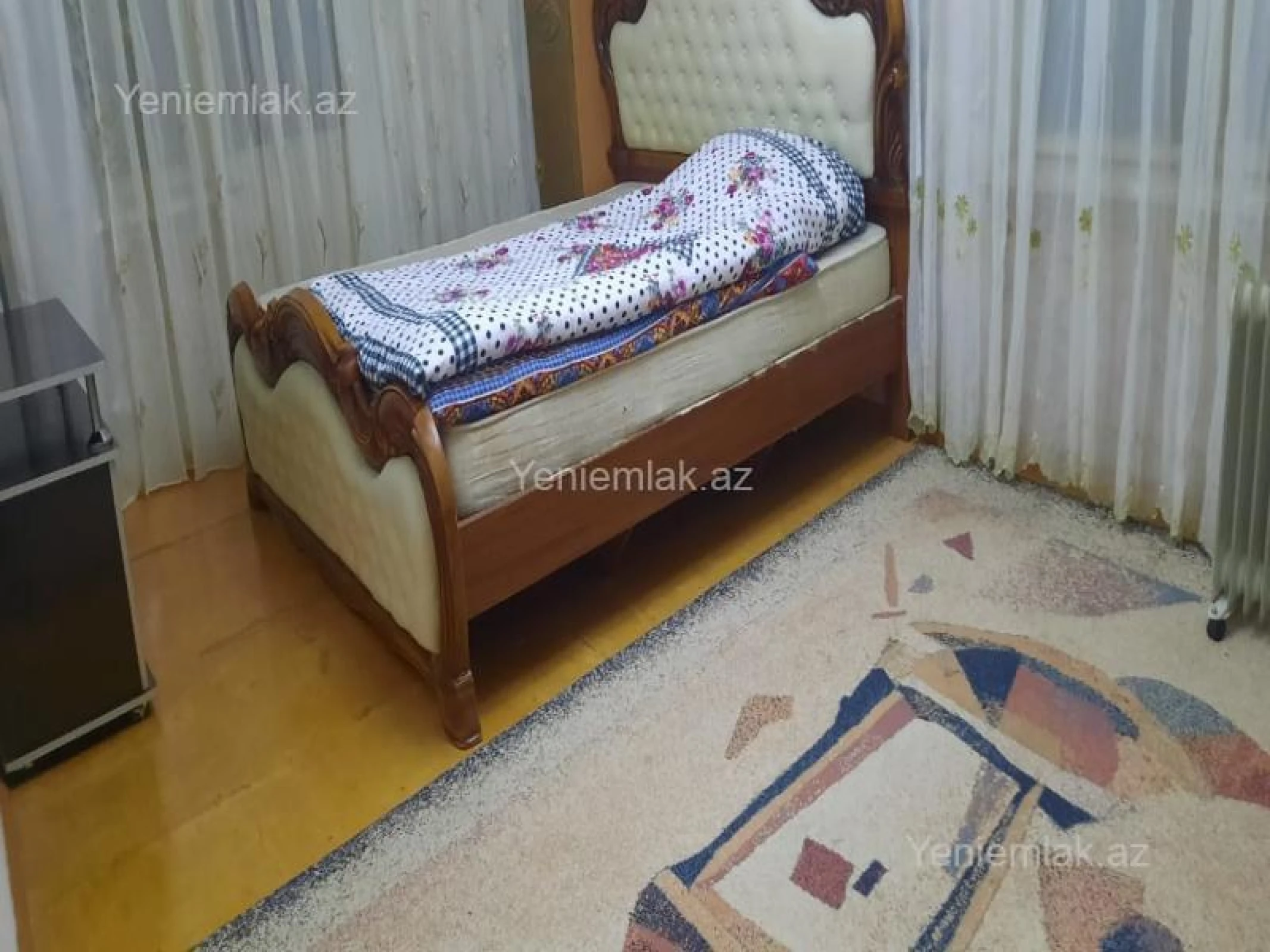 Satılır 1 otaqlı köhnə tikili 32 m²