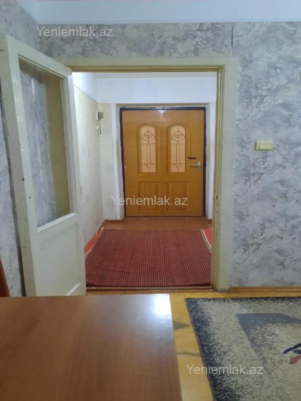 Satılır 1 otaqlı köhnə tikili 32 m²