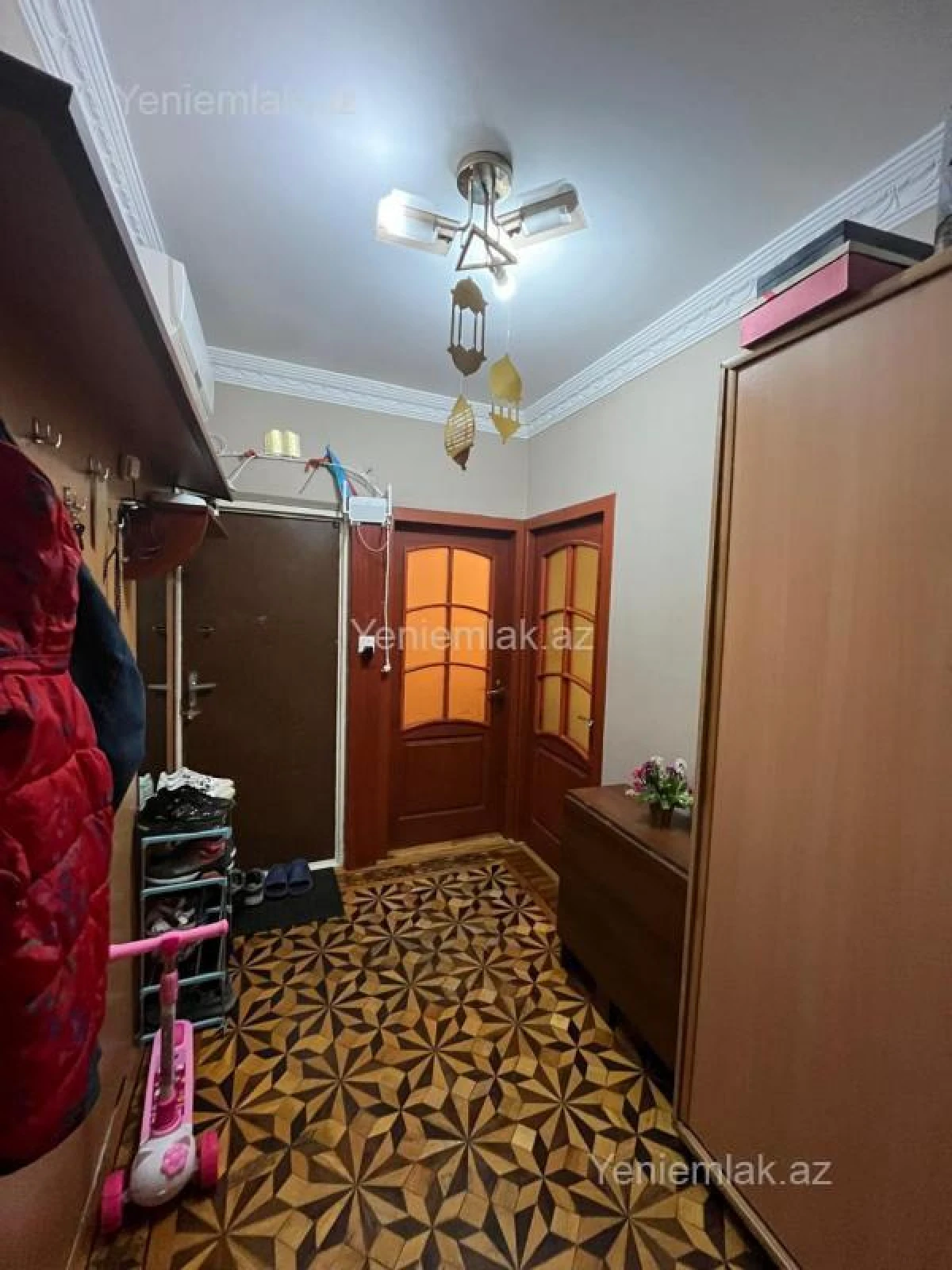 Satılır 2 otaqlı köhnə tikili 60 m²