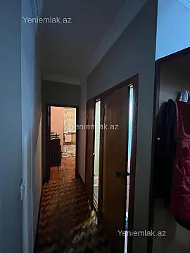 Satılır 2 otaqlı köhnə tikili 60 m²