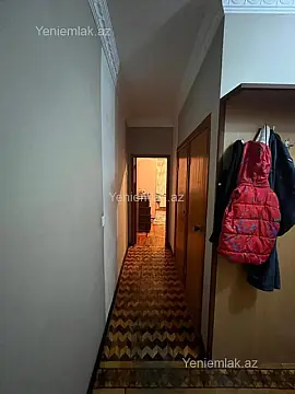 Satılır 2 otaqlı köhnə tikili 60 m²