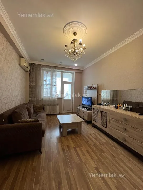 Satılır 2 otaqlı yeni tikili 64 m²