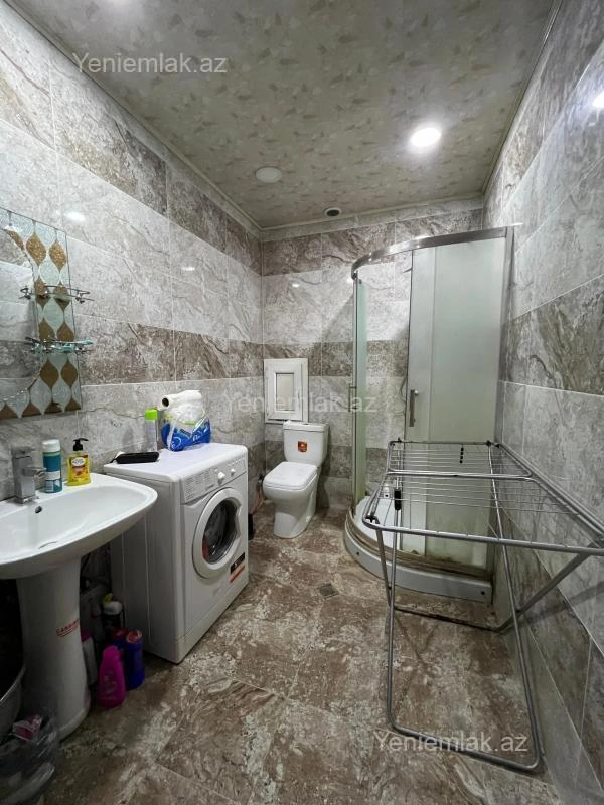 Satılır 2 otaqlı yeni tikili 64 m²