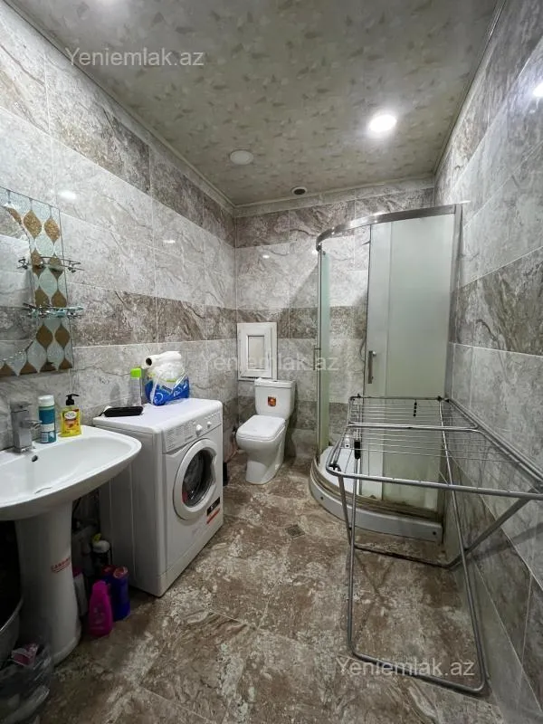 Satılır 2 otaqlı yeni tikili 64 m²