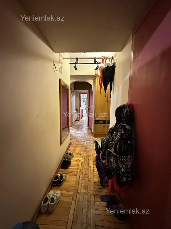 Satılır 3 otaqlı köhnə tikili 90 m²