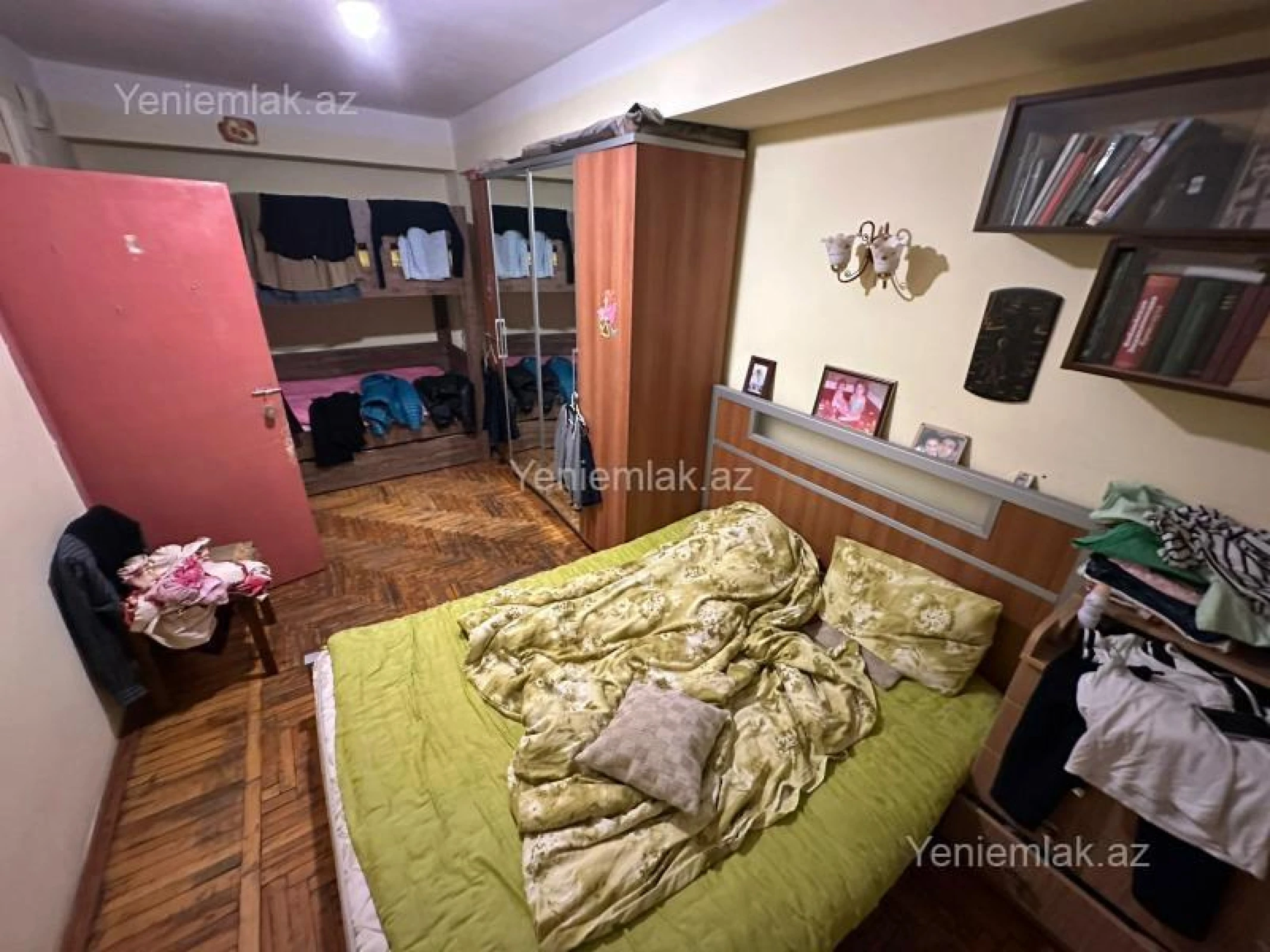 Satılır 3 otaqlı köhnə tikili 90 m²