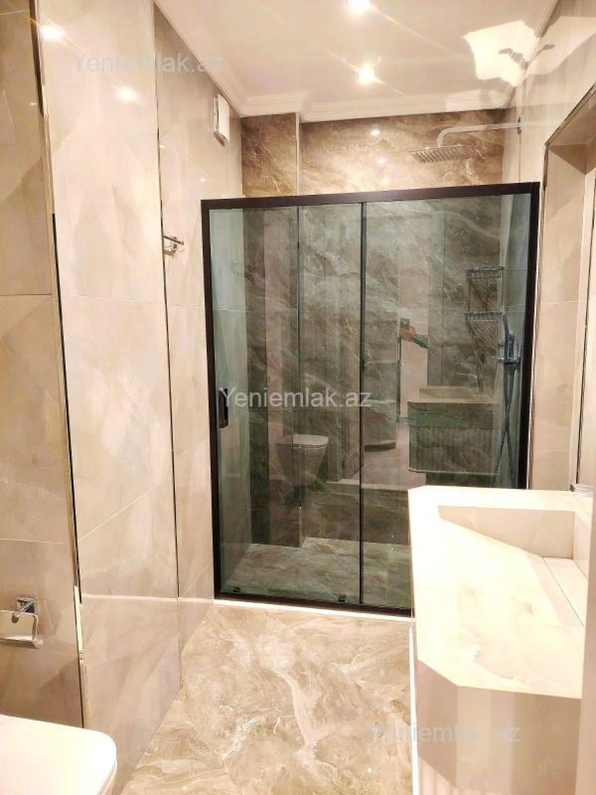 Satılır 3 otaqlı yeni tikili 90 m²