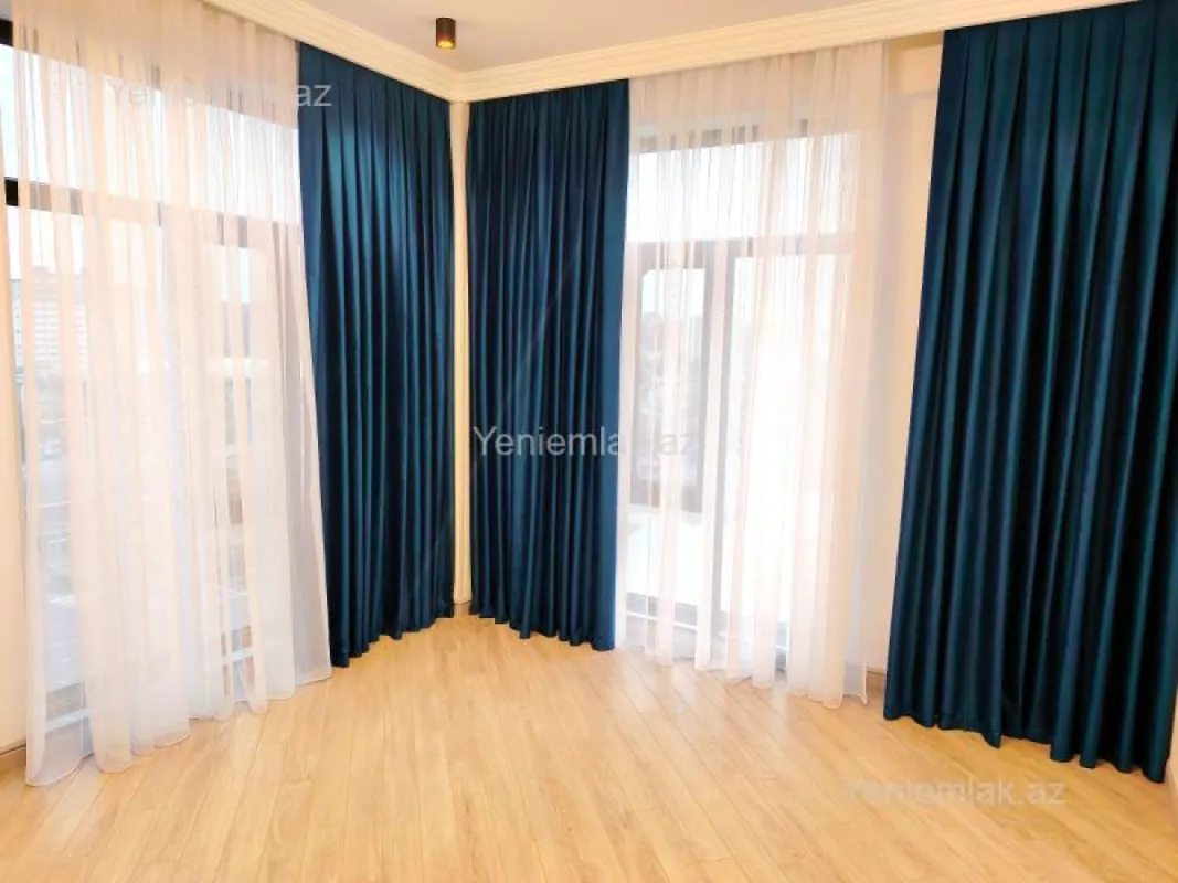 Satılır 3 otaqlı yeni tikili 90 m²