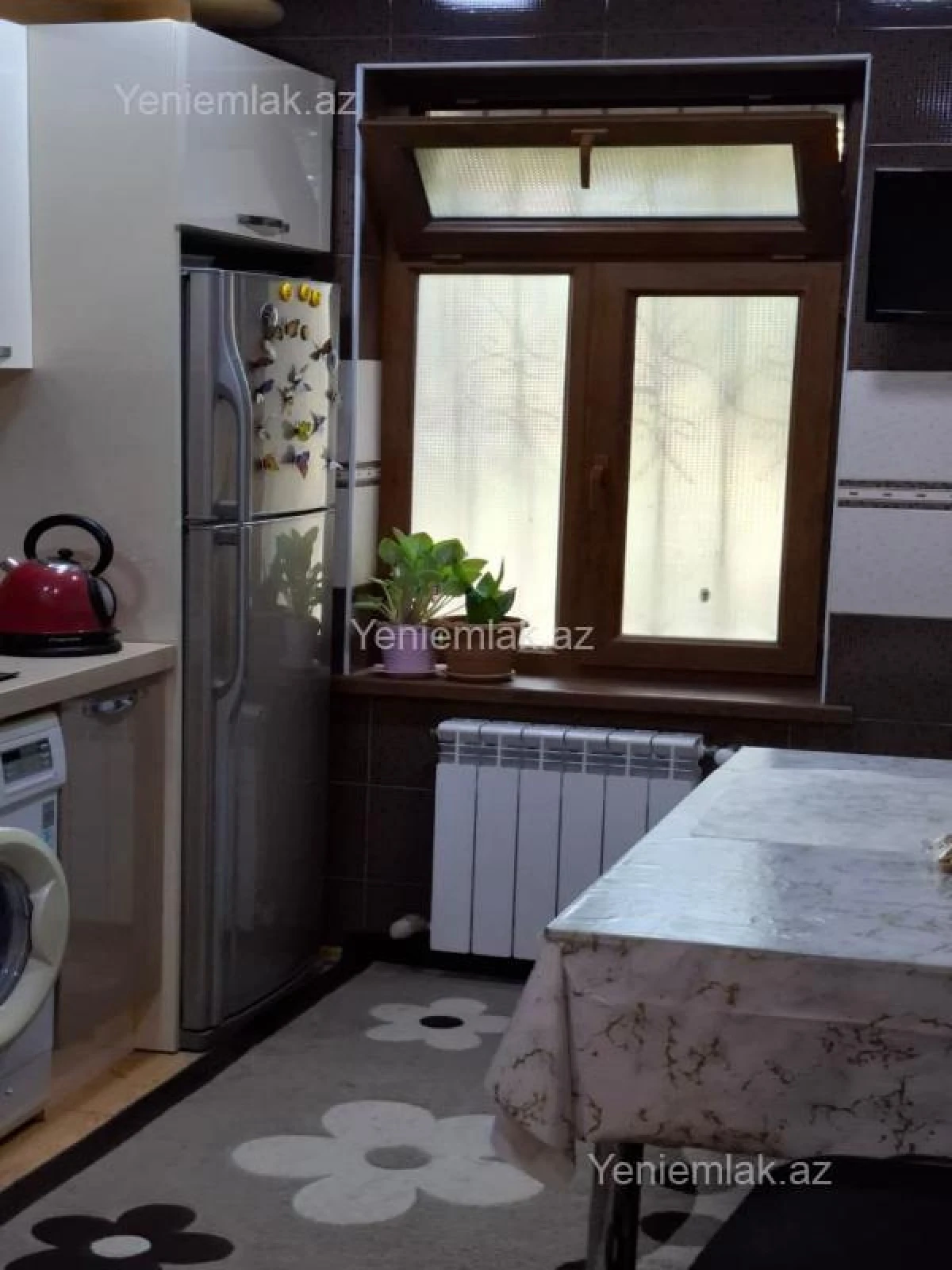 Satılır 4 otaqlı köhnə tikili 90 m²