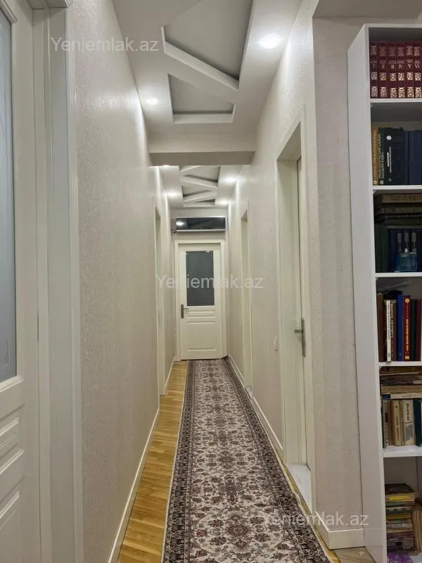 Satılır 2 otaqlı yeni tikili 113 m²