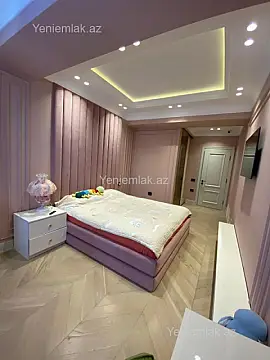 Satılır 4 otaqlı yeni tikili 202 m²