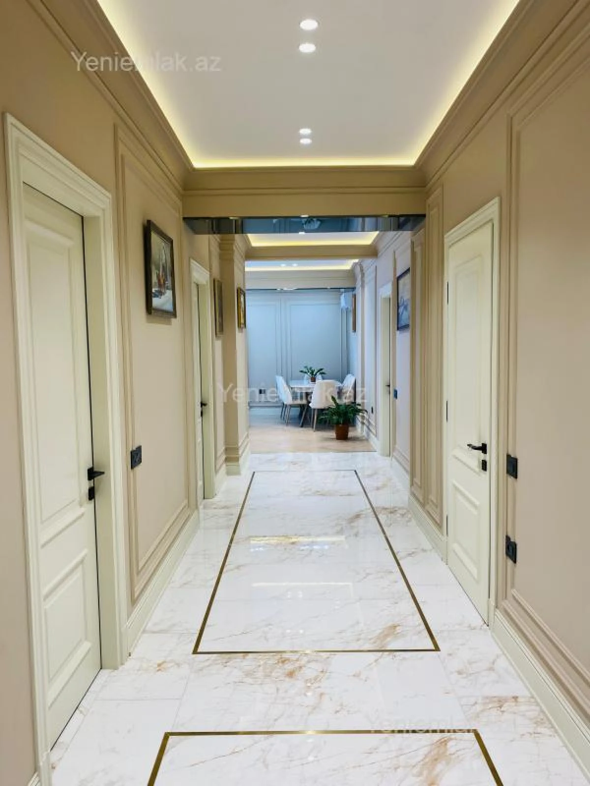 Satılır 4 otaqlı yeni tikili 202 m²