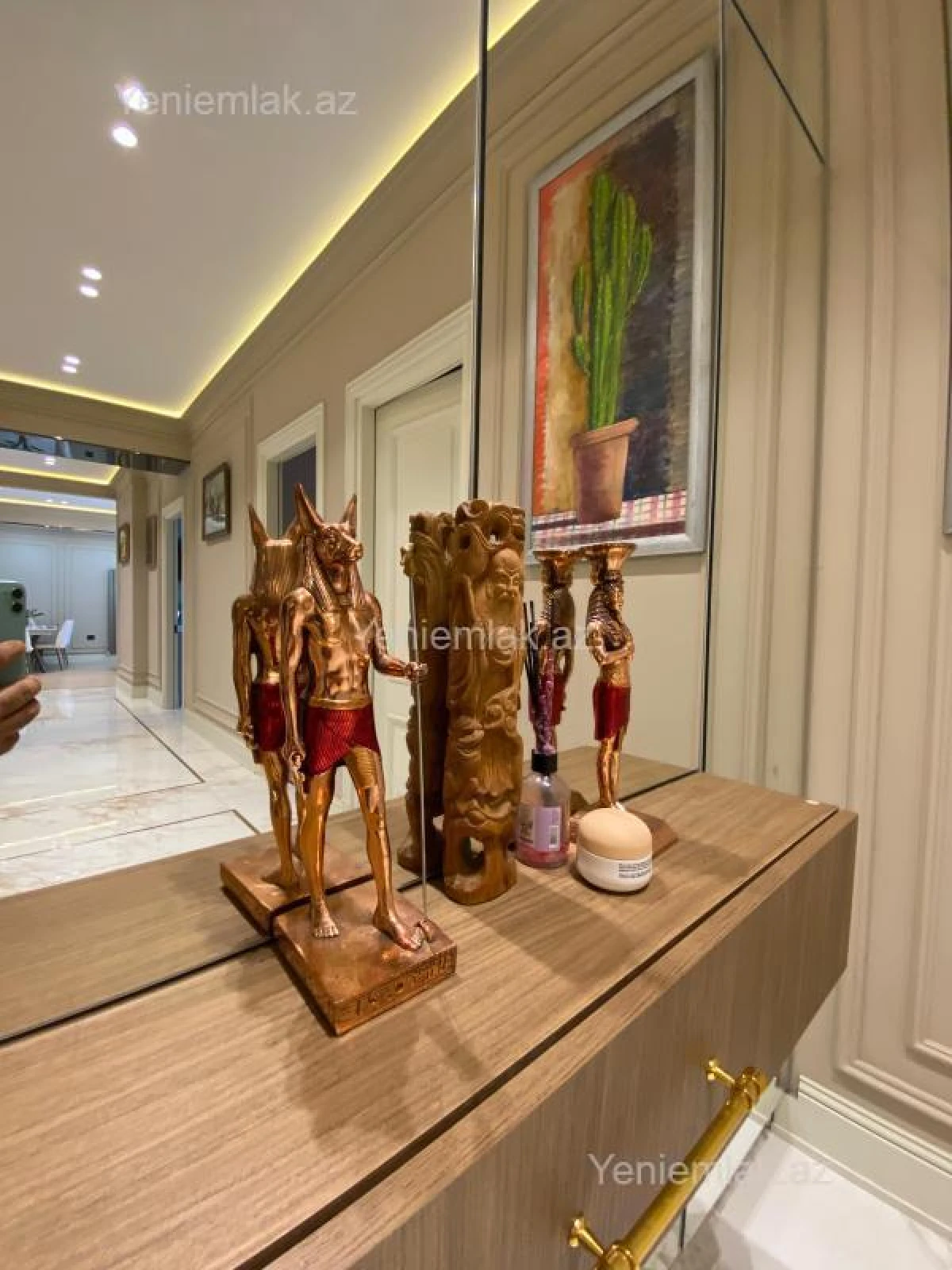 Satılır 4 otaqlı yeni tikili 202 m²