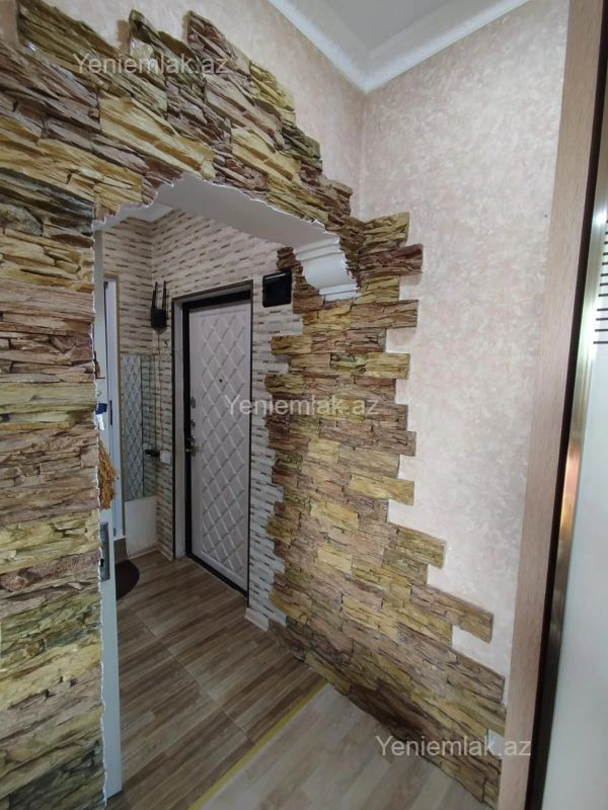 Satılır 2 otaqlı köhnə tikili 51 m²