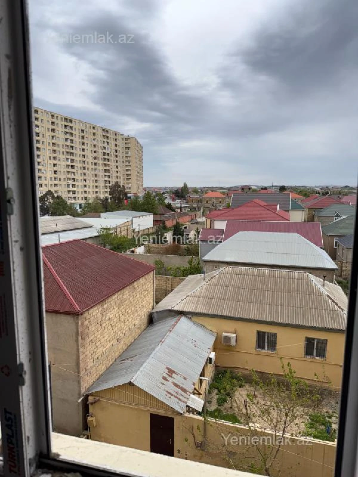 Satılır 2 otaqlı yeni tikili 74 m²