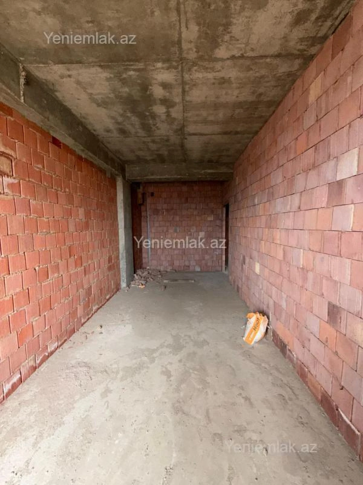 Satılır 2 otaqlı yeni tikili 74 m²