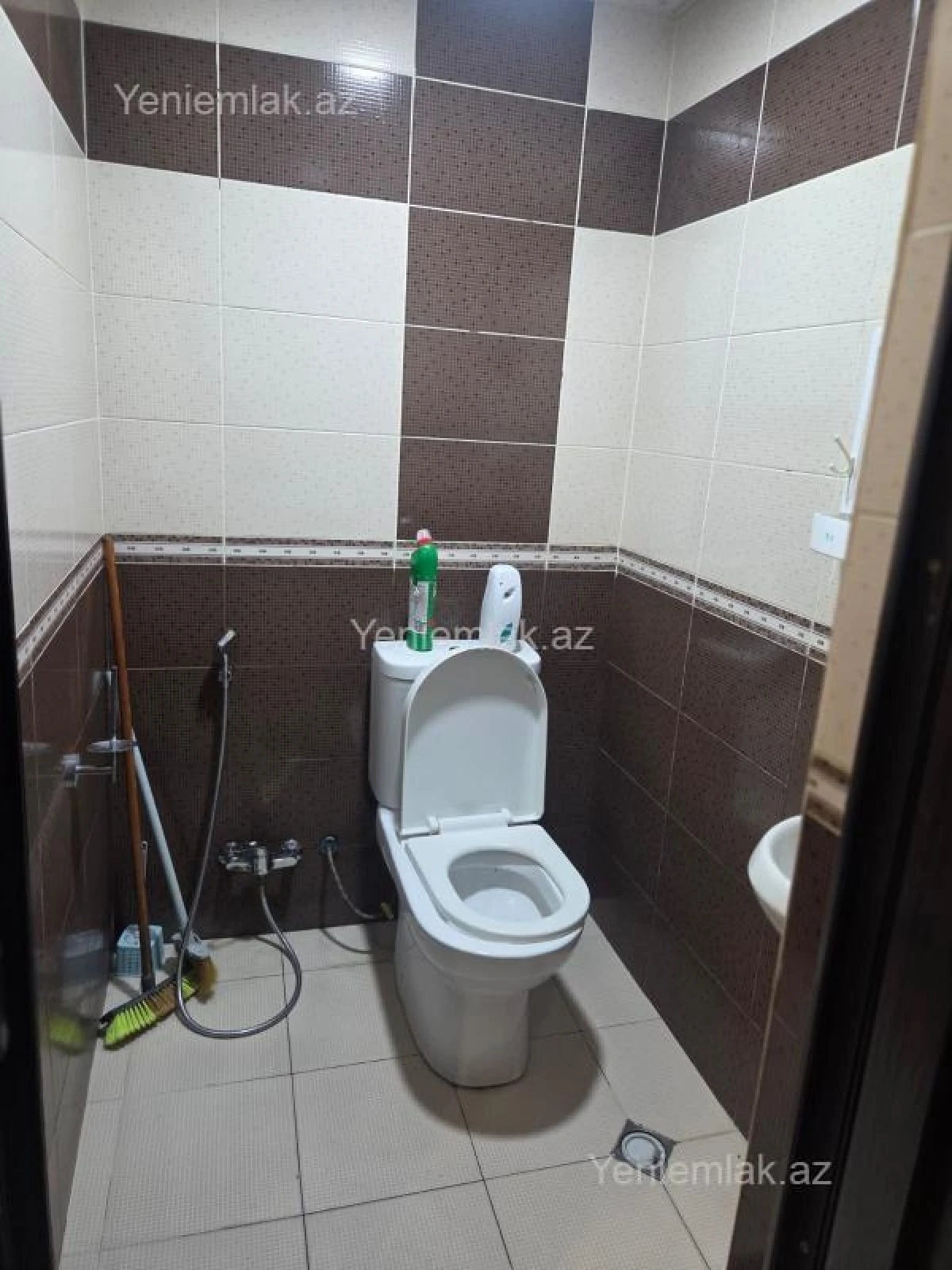 Satılır 3 otaqlı yeni tikili 134 m²