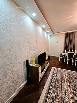 Satılır 4 otaqlı yeni tikili 195 m²