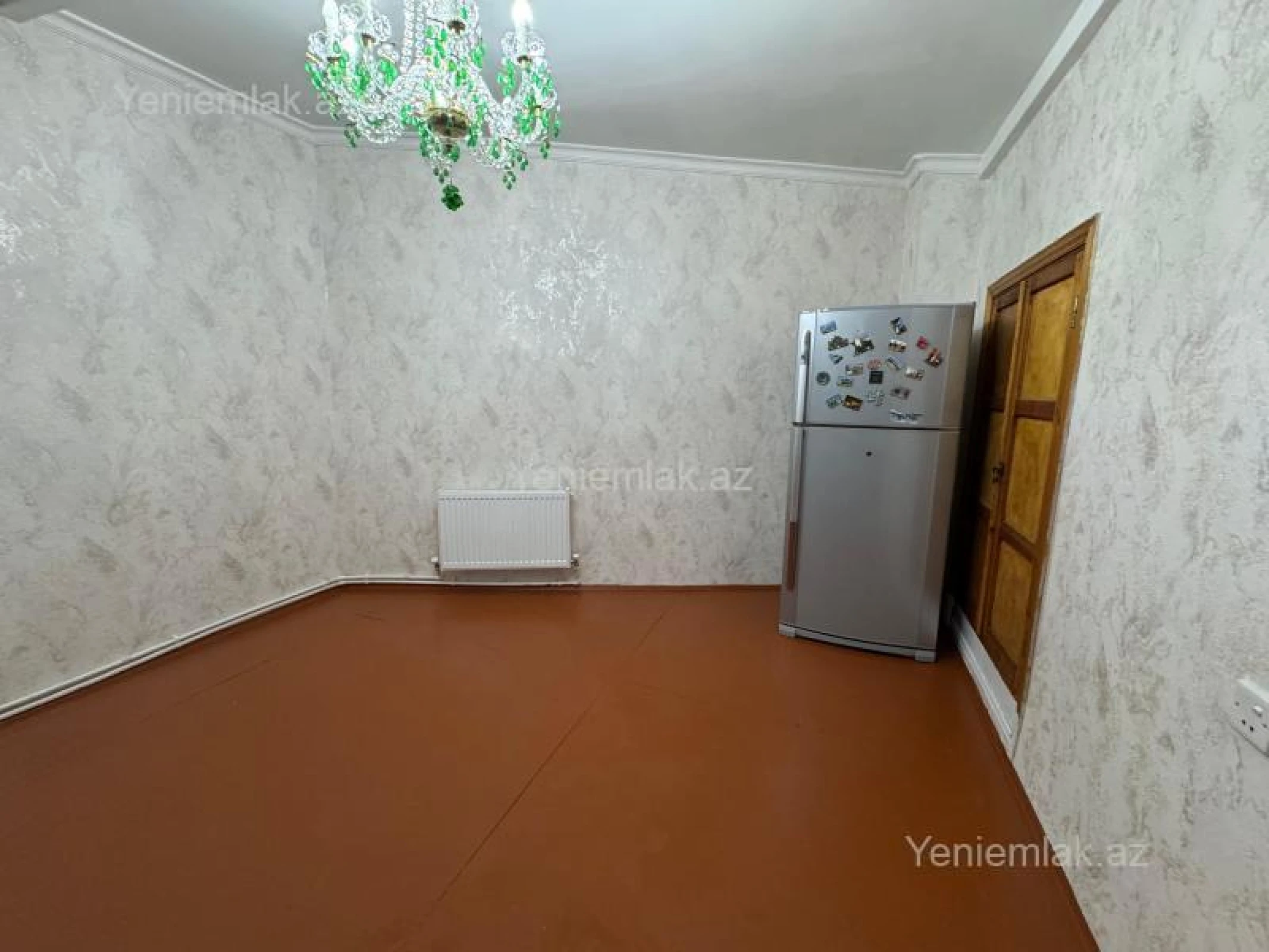 Satılır 3 otaqlı köhnə tikili 73 m²