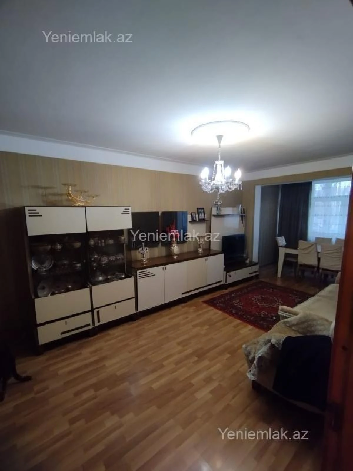 Satılır 3 otaqlı köhnə tikili 64 m²