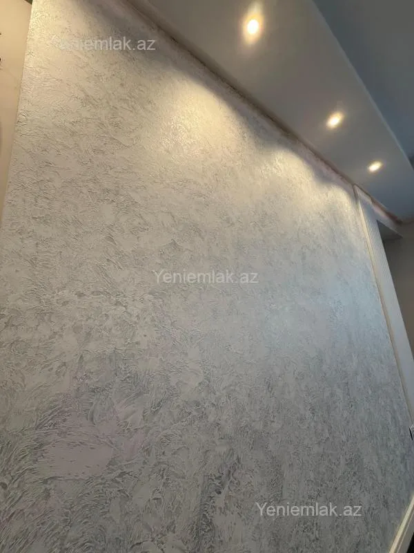 Satılır 3 otaqlı yeni tikili 135 m²