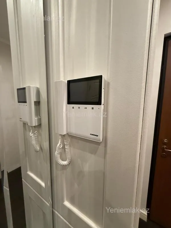 Satılır 3 otaqlı yeni tikili 135 m²