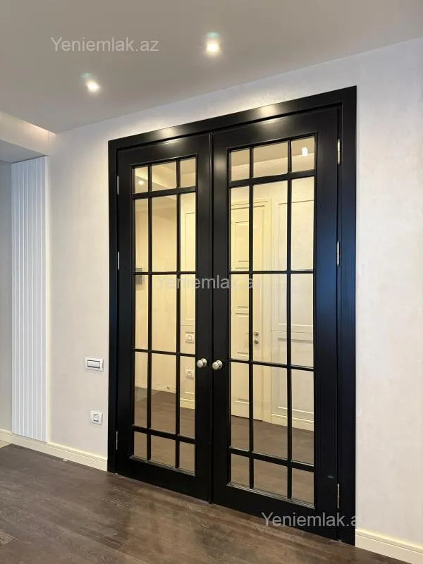 Satılır 3 otaqlı yeni tikili 135 m²