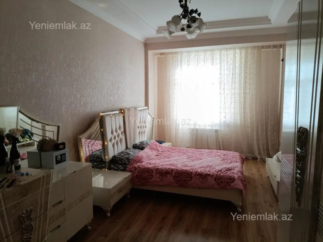 Satılır 1 otaqlı yeni tikili 64 m²