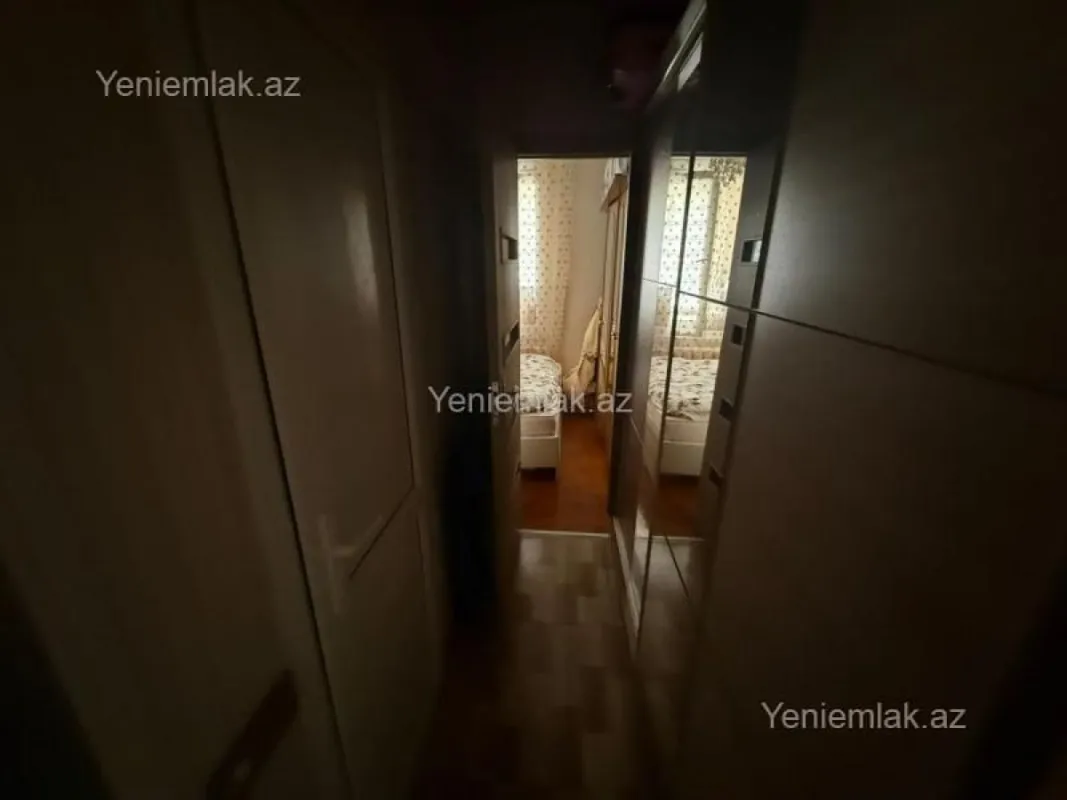 Satılır 2 otaqlı köhnə tikili 45 m²