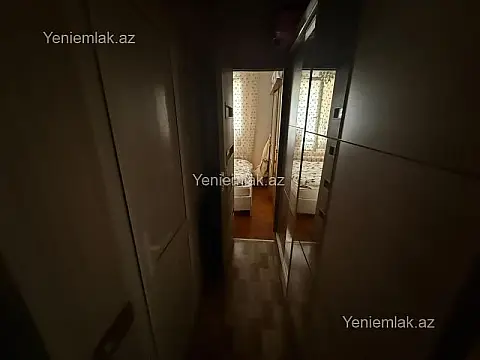 Satılır 2 otaqlı köhnə tikili 45 m²