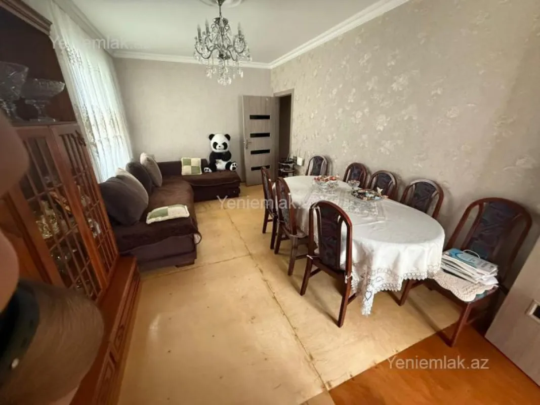 Satılır 2 otaqlı köhnə tikili 45 m²