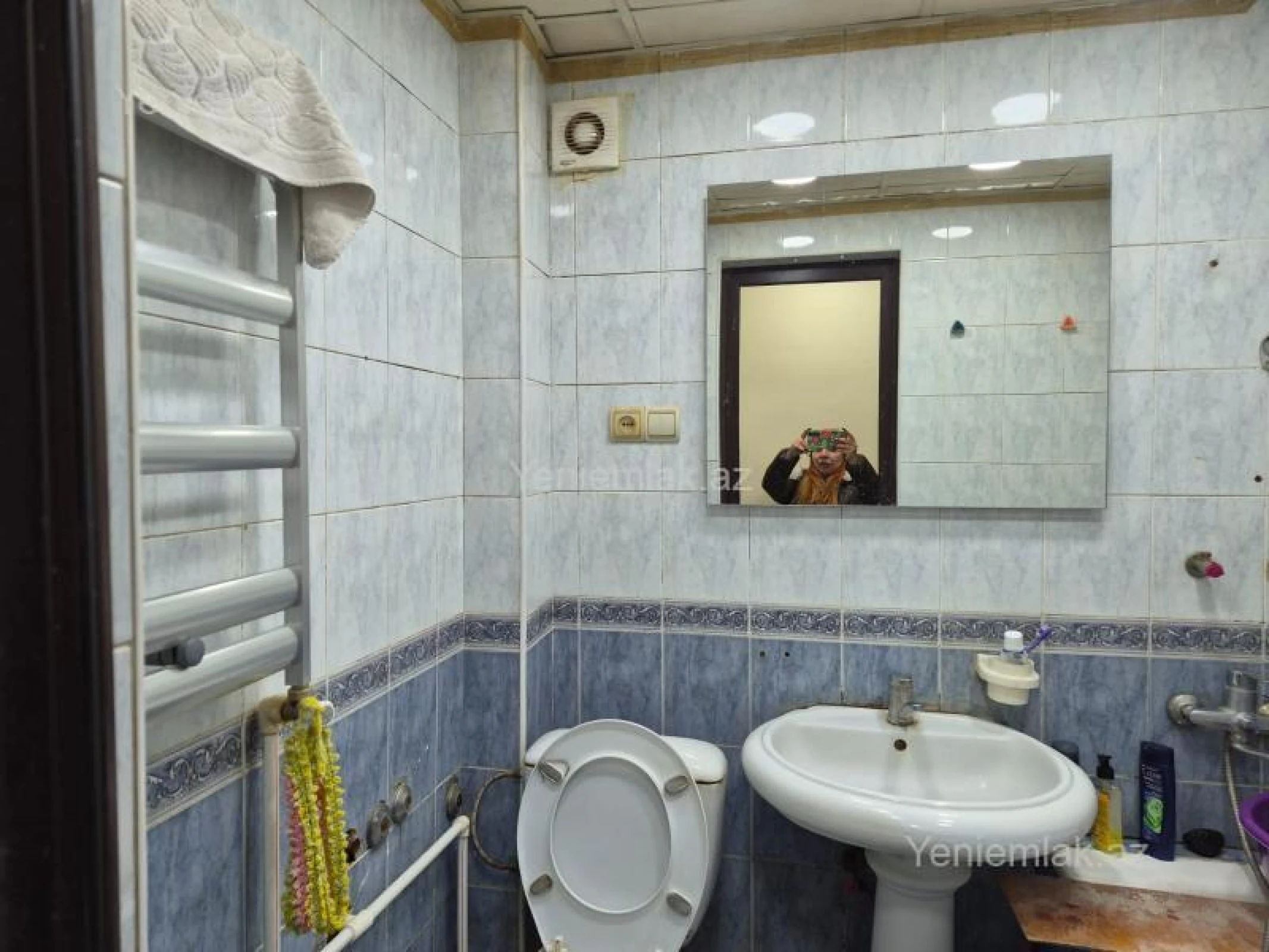Satılır 2 otaqlı köhnə tikili 45 m²