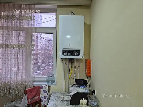 Satılır 2 otaqlı köhnə tikili 45 m²