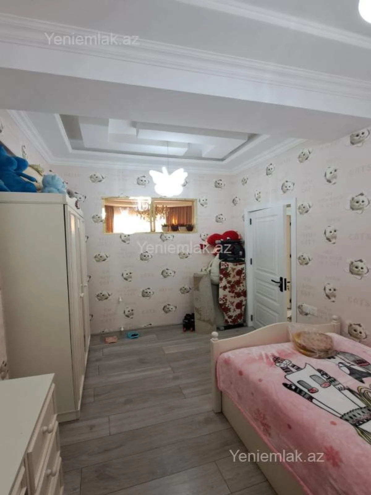 Satılır 3 otaqlı köhnə tikili 80 m²