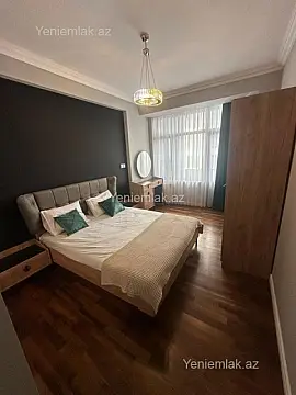 Satılır 3 otaqlı yeni tikili 105 m²