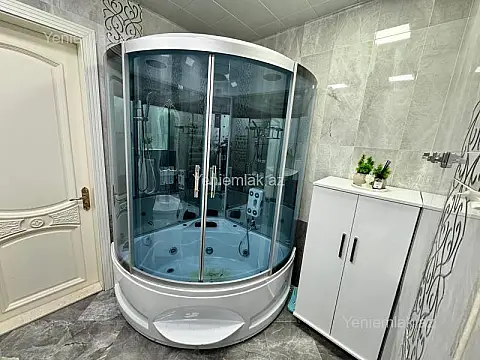 Satılır 3 otaqlı yeni tikili 137 m²