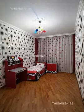 Satılır 4 otaqlı yeni tikili 160 m²